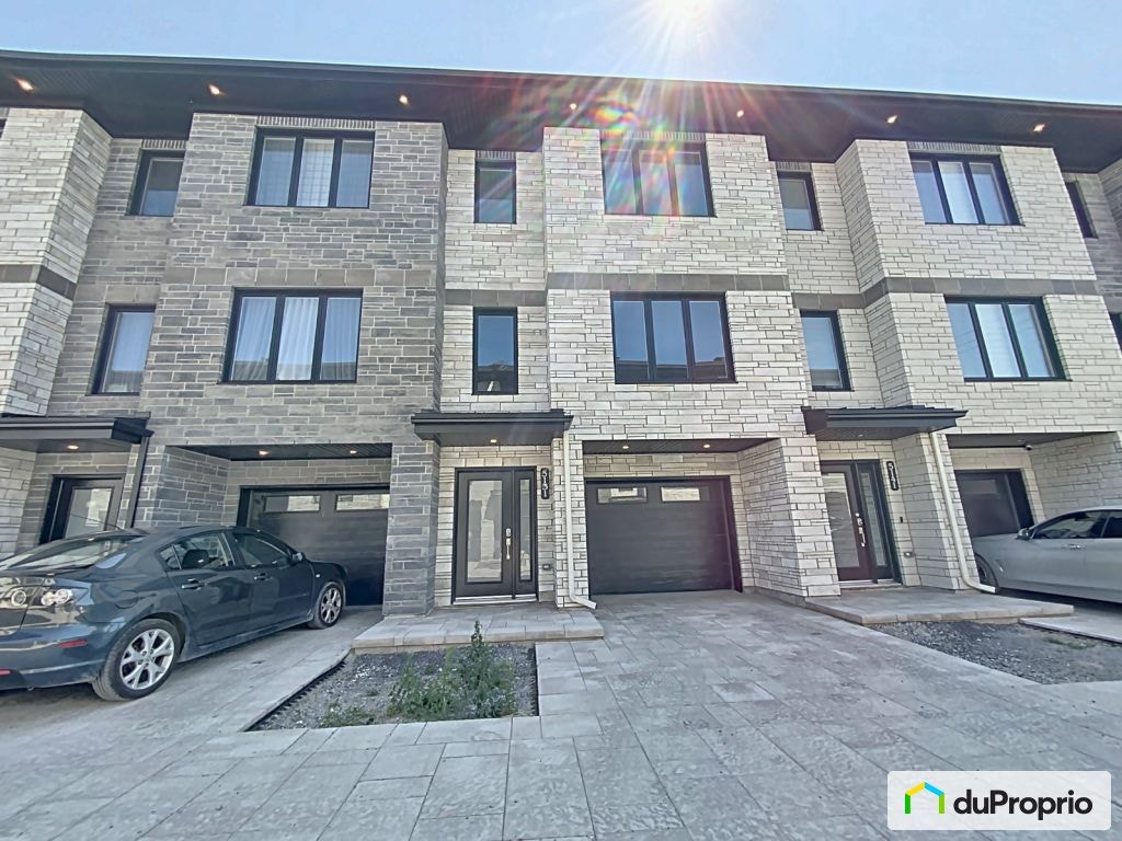 $649,000 - Townhouse for sale in Vaudreuil-Dorion — photo 2