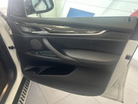 2018 BMW X5 xDrive35i 3.0L I6 DOHC 24V TwinPower Turbo AWD 8-Speed Automatic EXTERIOR - ALPINE WHITE... (image 8)