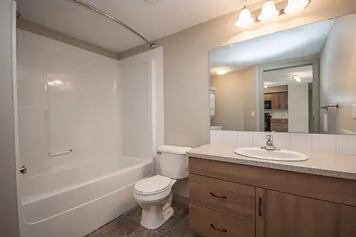 Beautiful 2 bedroom suite in Red Deer in Long Term Rentals in Red Deer - Image 16
