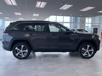 Experience premium comfort, legendary capability, and plug-in hybrid efficiency with this 2023 Jeep... (image 4)