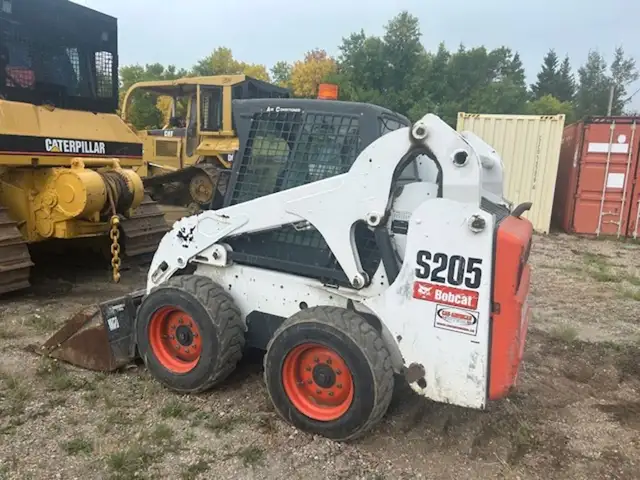 2008 BOBCAT S205 in Heavy Equipment in Regina - Image 3