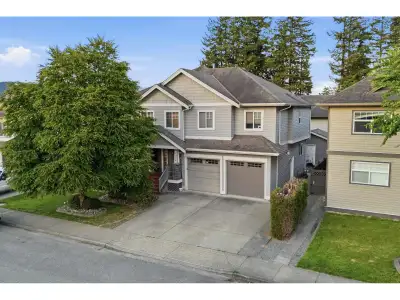 Welcome to one of Mission's most sought-after neighbourhoods! This well-maintained home offers 6 bed...