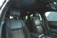 Land Rover Range Rover Velar P300 R-Dynamic S 2020: - Extérieur gris Eiger métallisé avec intérieur... (image 2)