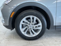 For sale is a clean and well-maintained 2024 Buick Envista Preferred FWD with only *23,465 kms*. Thi... (image 7)