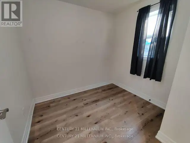 MAIN - 59 GARTHDALE COURT Toronto (Bathurst Manor), Ontario in Long Term Rentals in City of Toronto - Image 10