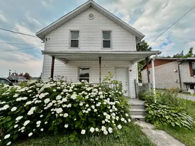 83 Green Street - Fresh finishes. Functional layout. Feels like