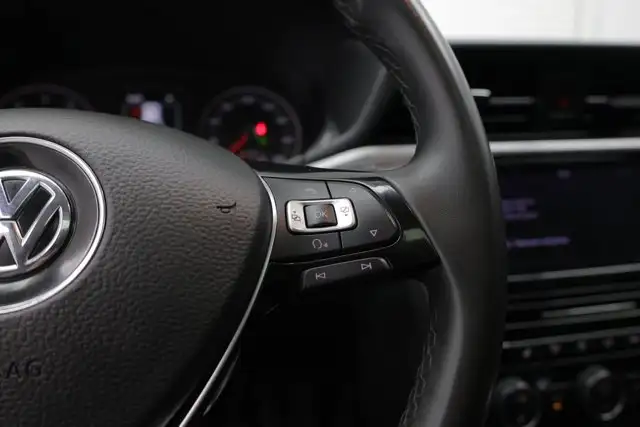 2021 Volkswagen Passat Highline5058298987734732818