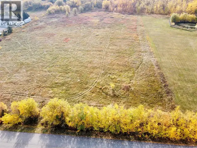 Lot 4 Paradise Valley Subdivision Dawson Creek, British Columbia in Land for Sale in Dawson Creek - Image 8
