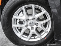 Welcome to 400 Chrysler Dodge Jeep Ram. Powered by 3.6L Pentastar V-6 engine - Advanced infotainment... (image 8)