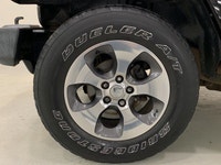 Check out this vehicle's pictures, features, options and specs, and let us know if you have any ques... (image 4)