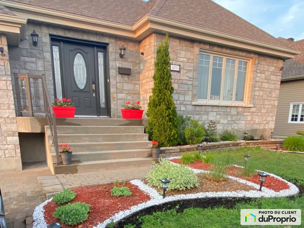 $620,000 - Bungalow for sale in Shawinigan (Shawinigan-Sud) — photo 1