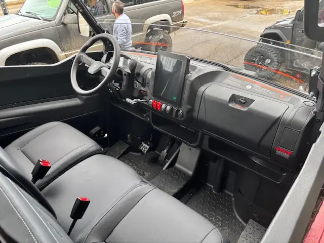 2026 Segway UT10 PREMIUM in ATVs in Edmonton - Image 9