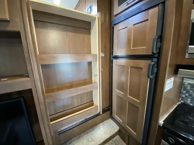 2017 Forest River RV Wildcat Maxx 242RLX in Travel Trailers & Campers in Abbotsford - Image 27