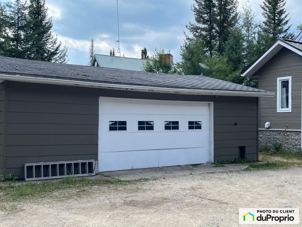 $590,000 - 2 Storey for sale in Clermont — photo 3