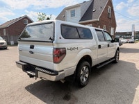 Target Auto Centre is proud to present this exceptional 2013 Ford F-150 XLT Crew Cab, finished in a... (image 6)