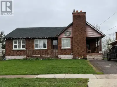 Great opportunity to buy this recently renovated Bungalow located on a beautiful quiet street in Wel...