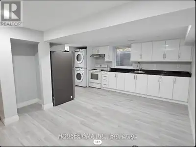 BASEMENT - 24 MCGARRY DRIVE Kitchener, Ontario