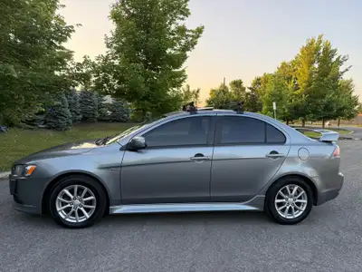 2015 MITSUBISHI LANCER , AUTOMATIQUE , 4 CYLINDRES 2.0 LITRES , TOIT OUVRANT , BLUETOOTH TELEPHONE ,...