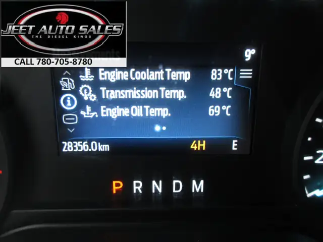 2024 Ford F-350 XLT CREW CAB 8 FT LONG BOX in Heavy Trucks in Vancouver - Image 22