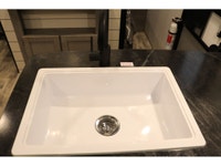 2022 Dutchmen Kodiak SE Ultra-Lite 28SBH highlights: Specs: Length: 32.83' | Weight: 5457.0 lbs | Sl... (image 7)