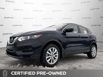 Perfectly designed for city commutes and active lifestyles, this 2023 Nissan Qashqai S offers the id...