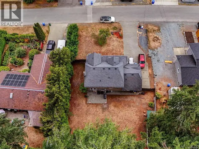 2369 Robertson St Shawnigan Lake, British Columbia in Houses for Sale in Victoria - Image 33