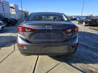 2014 Mazda Mazda3 : : Backup Camera | Heated Seats | Bluetooth | Push Start | 178,782 km 2.0L I4 Eng... (image 4)