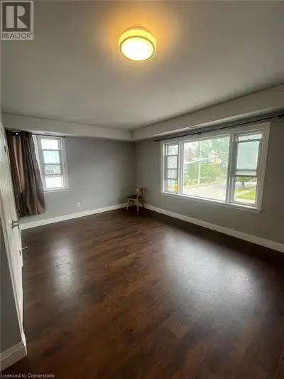 5257 VICTORIA Street Niagara Falls, Ontario