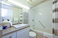 SPACIOUS 2 BEDROOM APARTMENT FOR RENT IN SARNIA! OVERLOOKING THE ST. CLAIR RIVER! SELECT APARTMENTS... (image 8)