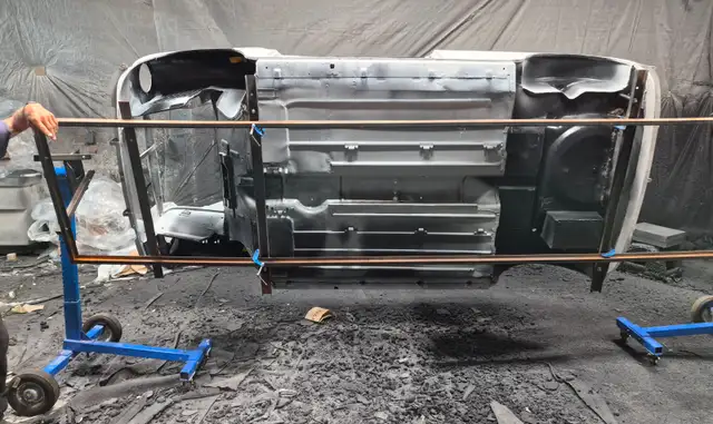 Light Duty Auto Body Rotisserie in Other in Barrie - Image 5
