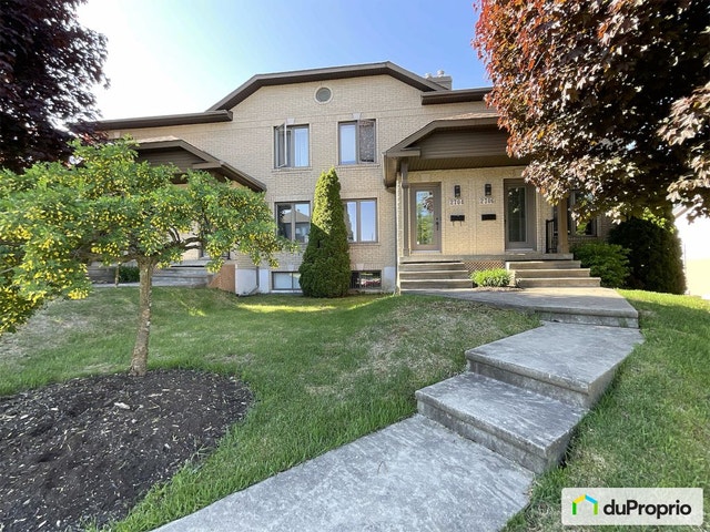 $449,000 - Condominium for sale in Sherbrooke (Jacques-Cartier) — photo 1