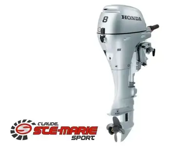 Moteur Hors-Bord Honda BF8DK3SHC - 2 cylindres , arbre court de 15 po, démarreur manuel, barre franc...
