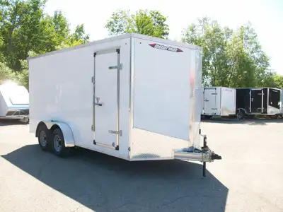 Remorque neuve struture galvanise 7' x 16' v-nose 2 essieux 5200lb.GLISSIERE HD 7' de haut interieur...