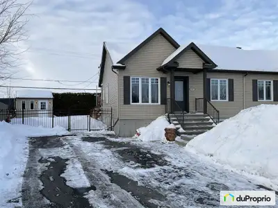 Magnifique jumelé, clé en main, au goût du jour dans un quartier familial et paisible, près de tous...