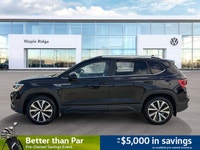 This 2022 Volkswagen Taos Highline in sleek Black combines exceptional performance with upscale comf... (image 1)