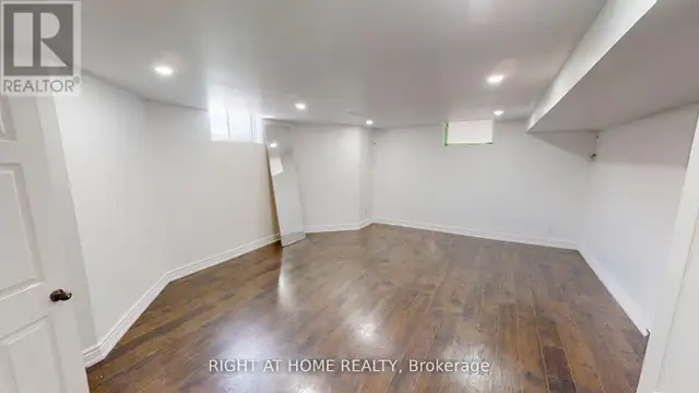 (LOWER) 31 NORTHGATE CRESCENT E Richmond Hill (Bayview Hill), On in Long Term Rentals in Markham / York Region - Image 7