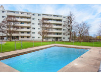Westwinds I & II – 111-131 Notch Hill. Fall Into Savings: Lease Now & Get 1 Month FREE! Open House:... (image 2)