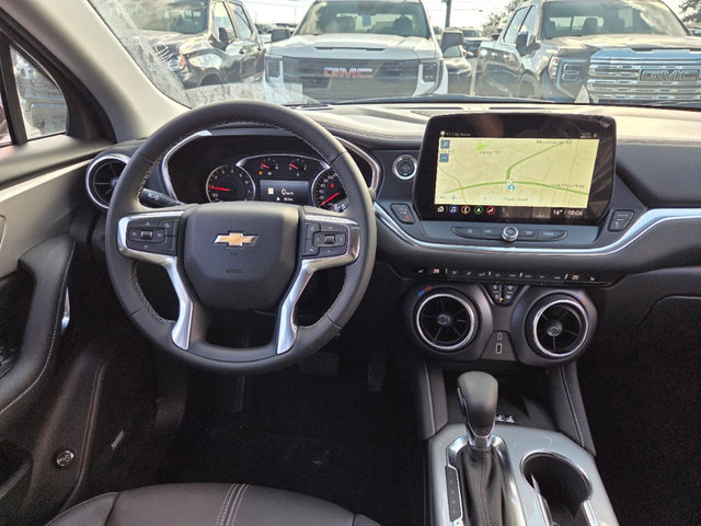 2026 Chevrolet Blazer True North Heated Seats - Apple CarPlay in Cars & Trucks in Mississauga / Peel Region - Image 8