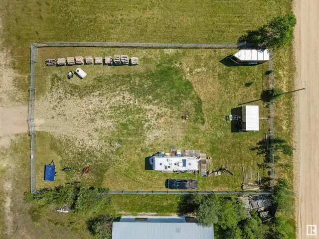 5126 50A ST Cynthia, Alberta in Land for Sale in St. Albert - Image 3