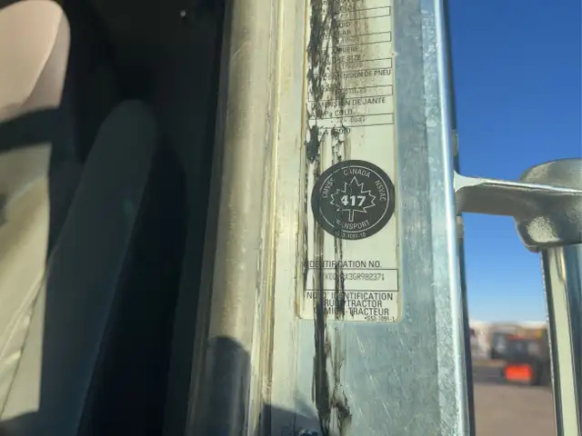 2016 Kenworth T800 in Heavy Trucks in Calgary - Image 23