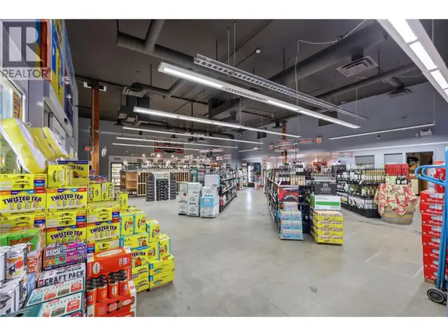 1652 Fairview Road Unit# 101A Penticton, British Columbia in Commercial & Office Space for Sale in Penticton - Image 9