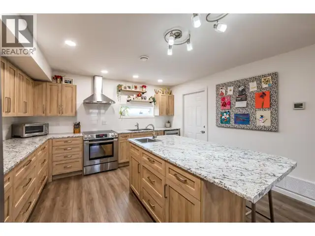 1969 Osprey Lane Cawston, British Columbia in Land for Sale in Penticton - Image 4
