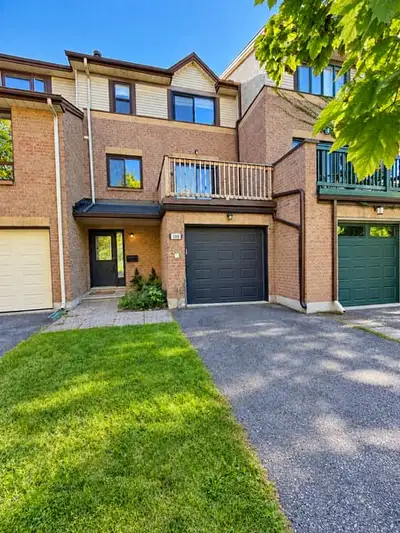 Welcome to Dunbarton Court in Cardinal Glen, a small residential enclave in Ottawa’s east end. Avail...
