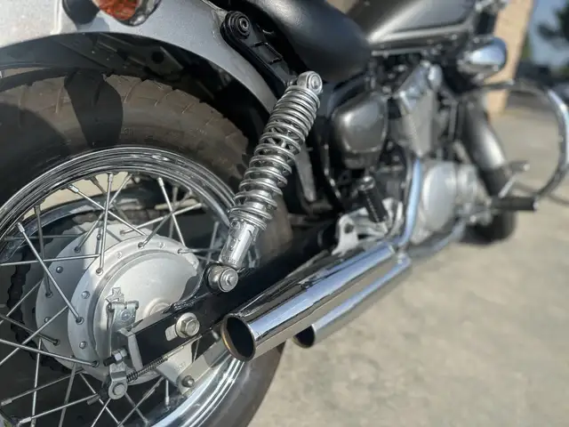 2017 Yamaha V-STAR 250 in Street, Cruisers & Choppers in Kawartha Lakes - Image 5