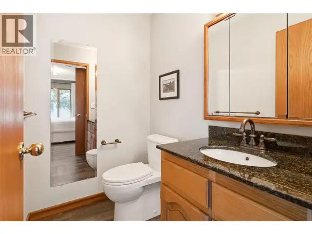 102 SANDNER Road Christina Lake, British Columbia in Houses for Sale in Penticton - Image 38