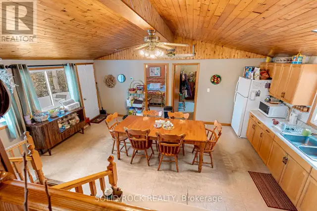 14 LOWER LAKE LANE Frontenac (Frontenac South), Ontario in Houses for Sale in Kingston - Image 11