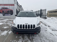 This vehicle is equipped with: 3.2L 6 cylinder engine Automatic 9 Speed Transmission Panoramic roof... (image 7)