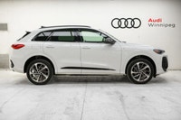 Save over $8900 on this ultra low KM DEMO - Only 900KM!! The all-new 2025 Audi Q5 is a masterclass i... (image 3)