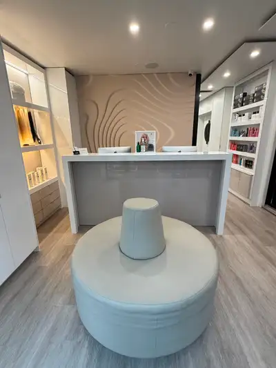 PRIVATE MAIN-FLOOR STUDIO FOR LEASE | YORKVILLE Private Studio • Established Salon • Client Waiting...