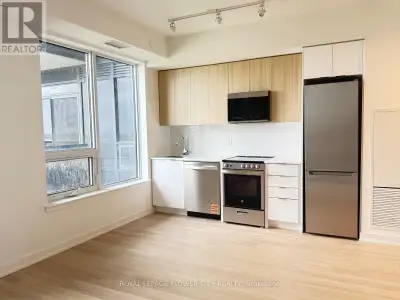 539 - 5105 HURONTARIO STREET Mississauga (Hurontario), Ontario